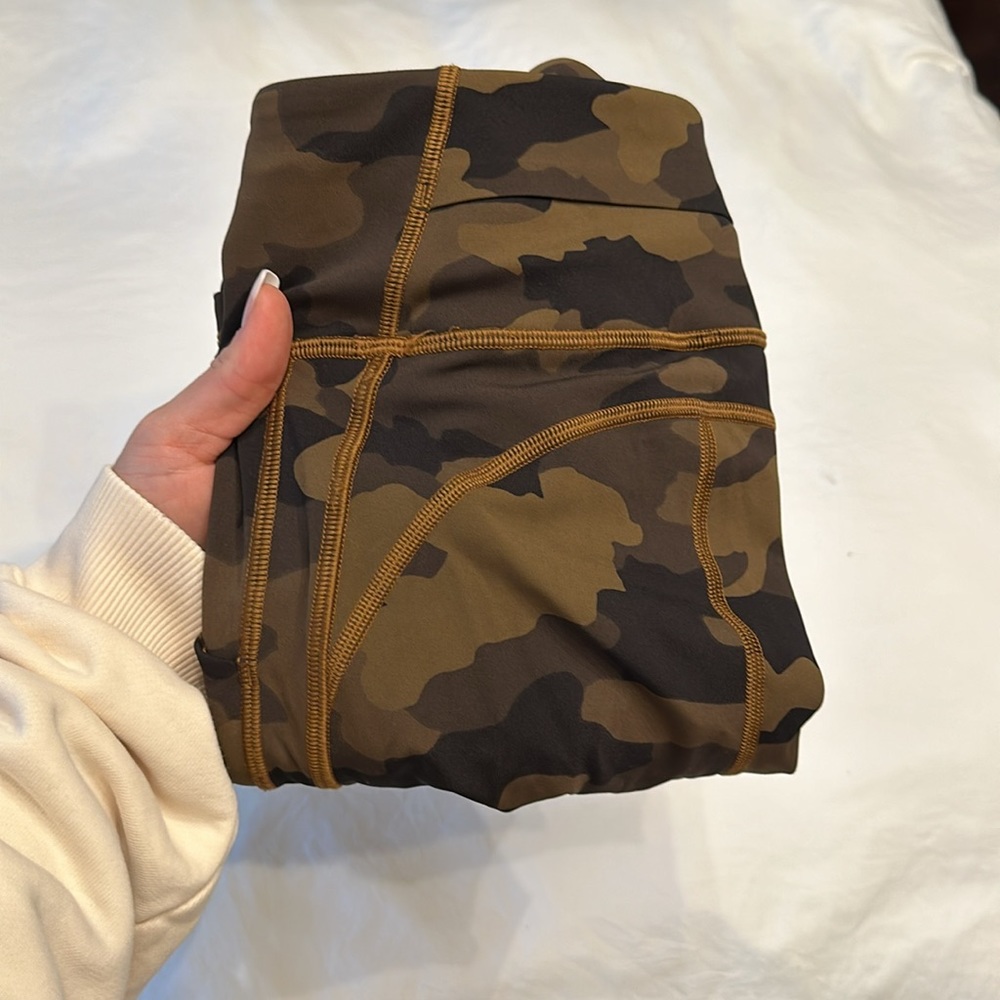 Lululemon leggings